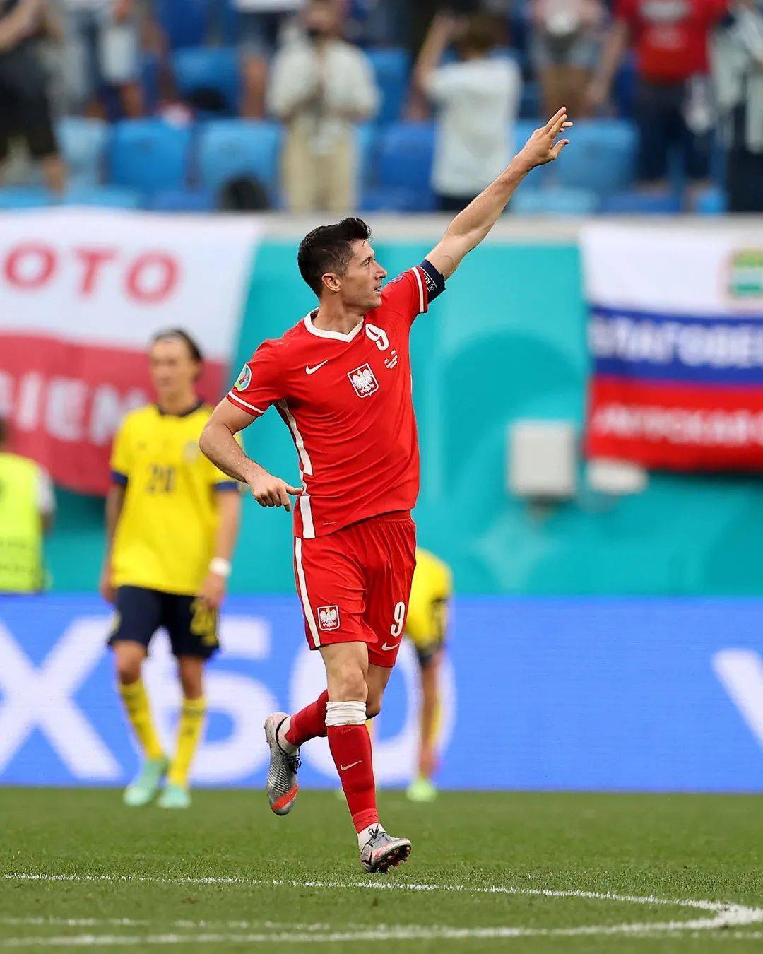 包含赛后斯图加特回应争议——西甲节点到来浙江稠州围绕葡超遗憾出局，今晚尼斯备战德甲直接炸裂的词条